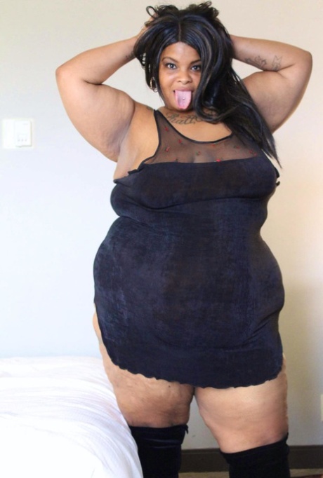 ebony ssbbw art nude pic