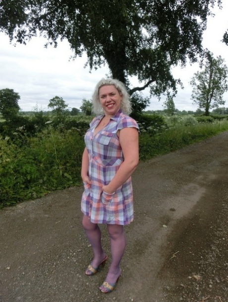 mature outdoor adult gallery