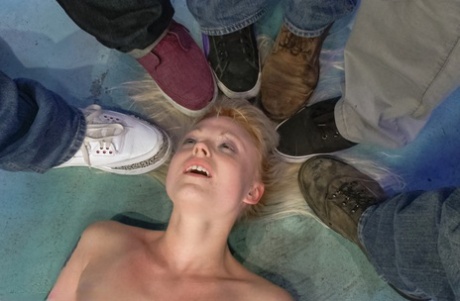 bdsm gangbang pornos pictures