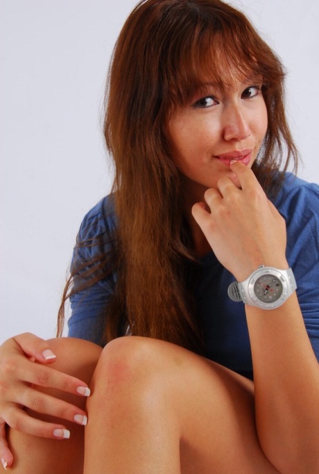 rousse asiatique jolie adulte des photos
