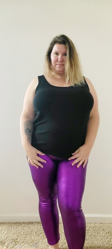 bbw yoga pants pornographic picture