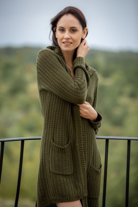 sweater sexy nudes galleries