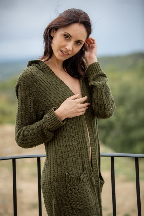 sweater sexy nude pictures
