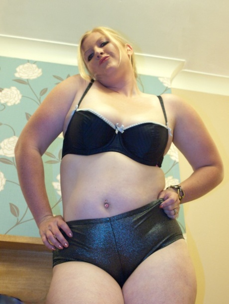knubbiga shorts nudes hd bild