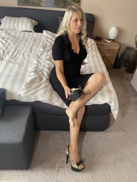 femmes âgées sexy haut de gamme image