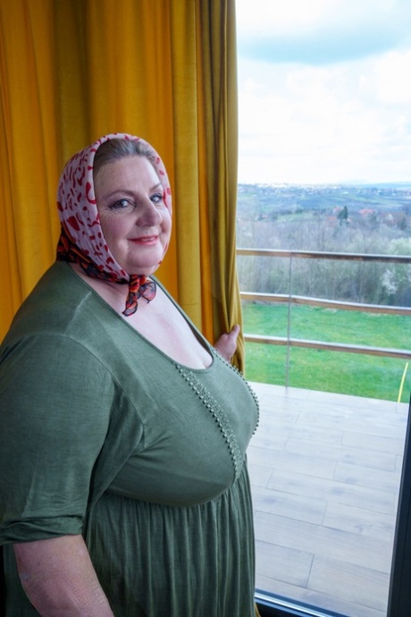 ebenové gloryhole top zdarma obr