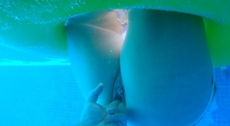 underwater hot naked photo
