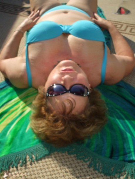 thick bikini sexy nudes images