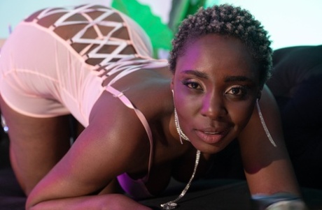 ebony face hd pics