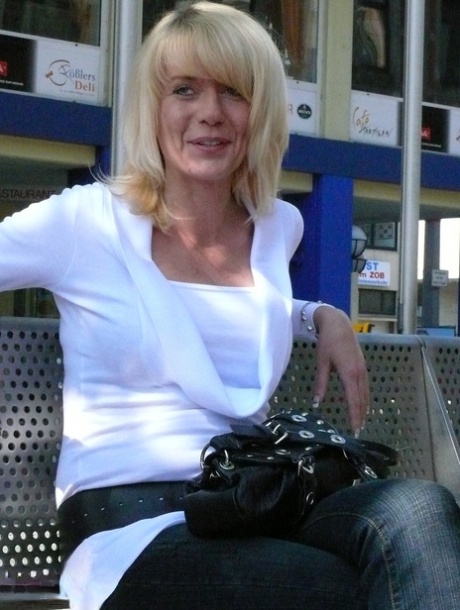 jeans matures xxx sympa image