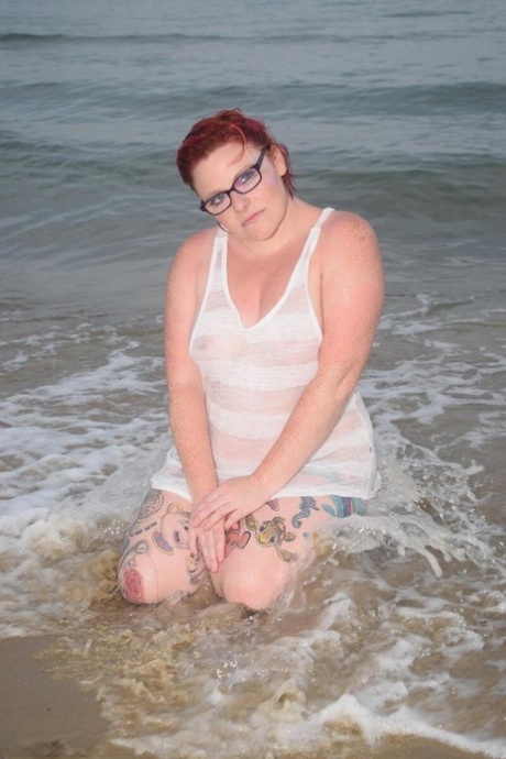 mature wet pussy exclusive images