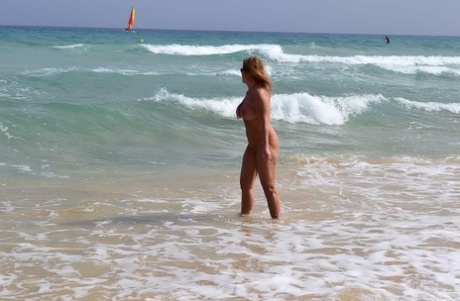 granny beach beautiful xxx galleries