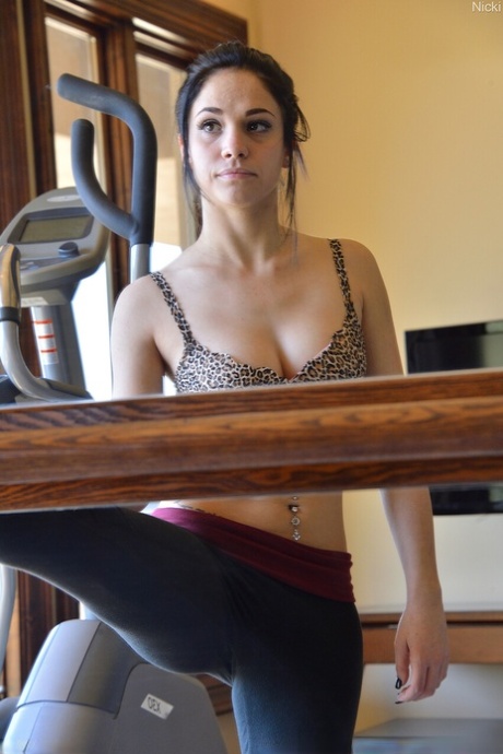 amateur yoga pants hot xxx archive