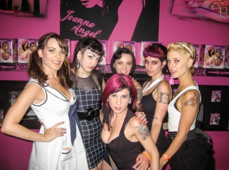 Joanna Angel pretty actress pictures