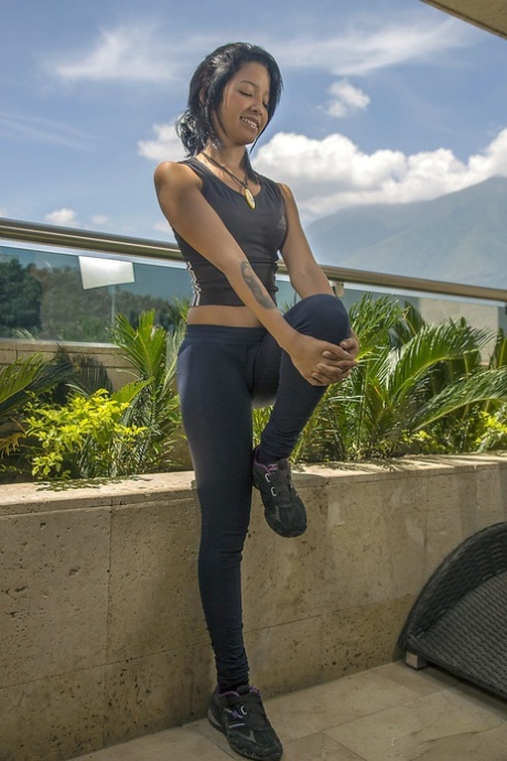 pantalon de yoga latino gratuit belle photo