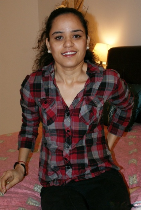 giovane indiana pornografico esclusivo img