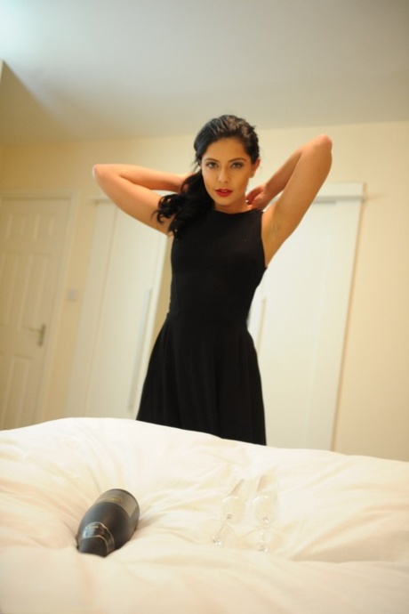 Cara De La Hoyde model pretty photo