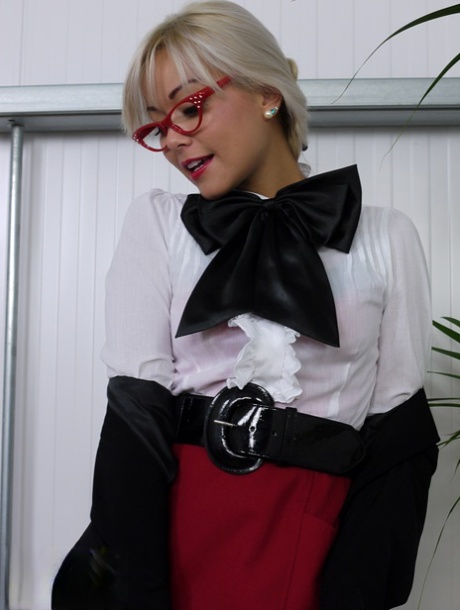 milf de oficina sexo bonito galerías