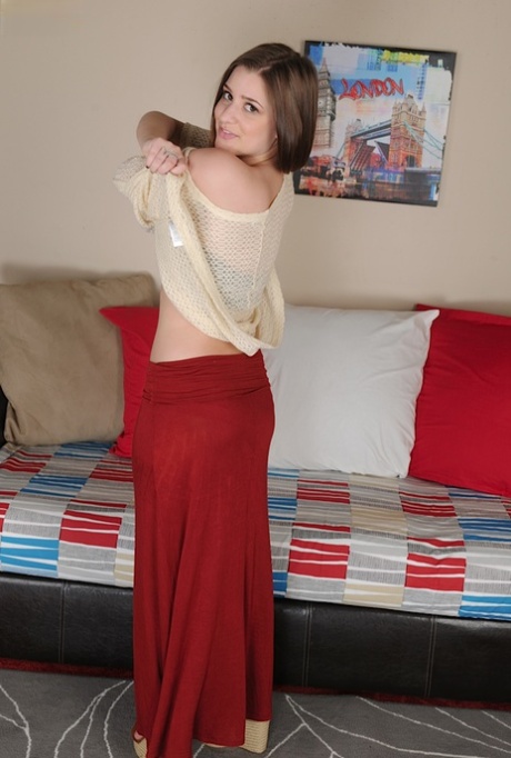 Teddi Rae hd star photos