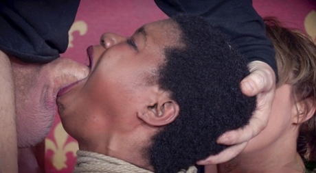 gorge profonde ébène xxx exclusif galerie