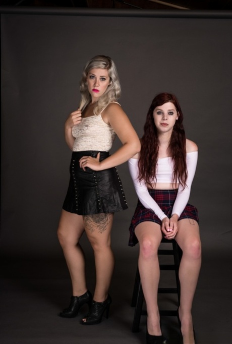 shemale lesbisk pornografisk perfekt galleri