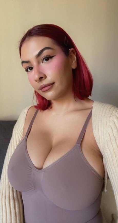 selfie de seins sexy érotique img
