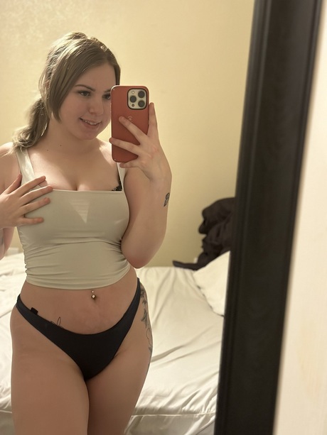 amateur selfie hot pic