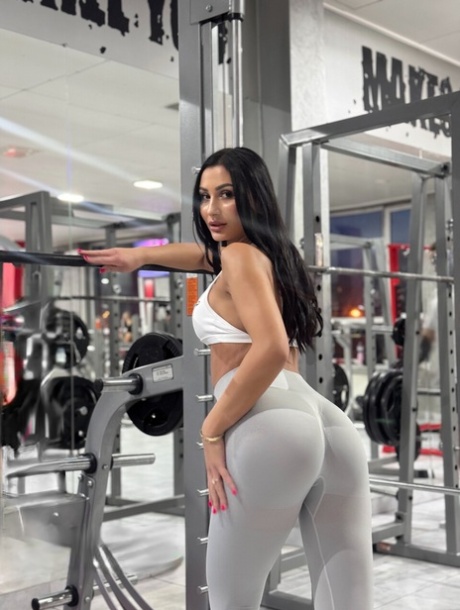 glamour sexy galleries