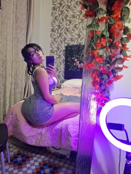 bent over selfie pornos gallery