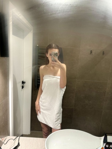 セクシーな自撮り 美しい裸 写真