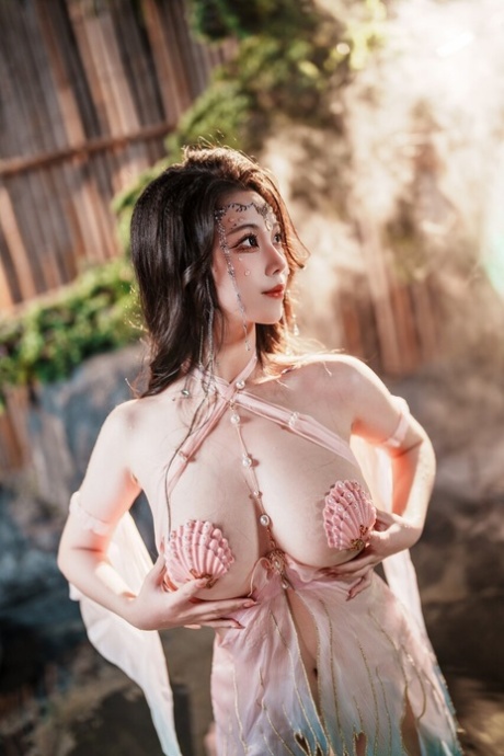 storbarmet asiatisk sexet dejligt img