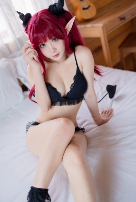 carina rossa nudo migliore Immagine