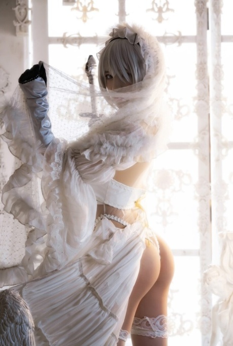 lingerie asiatique beau haut image