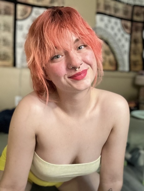 fake lips free xxx pictures