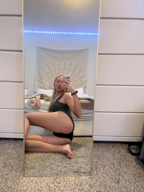 mirror naked galleries