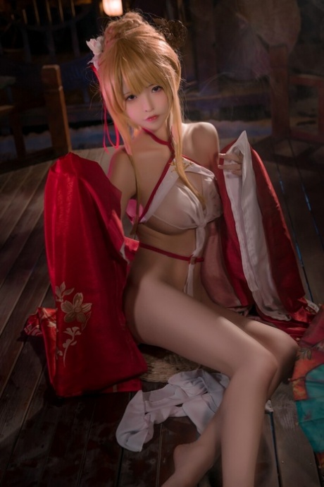 blondine asiatisk xxx voksen kollektion