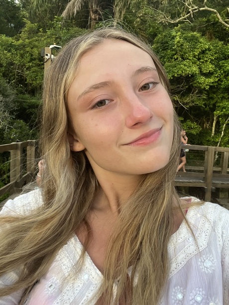 amatérský teenager krásné umění obrázek