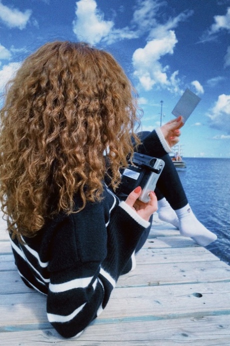 curly hair teen naked image