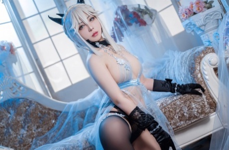 blond asiatisk vuxen het foto