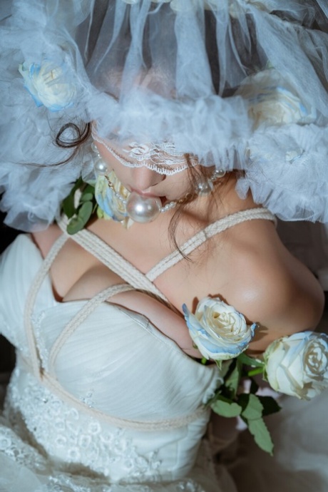 wedding naked photo