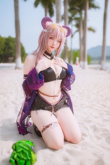 pink hair beautiful porn picture