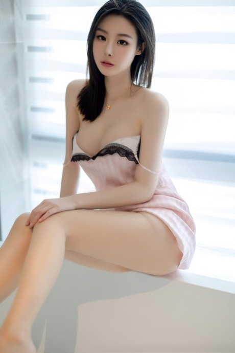 asian pantyhose nude pic