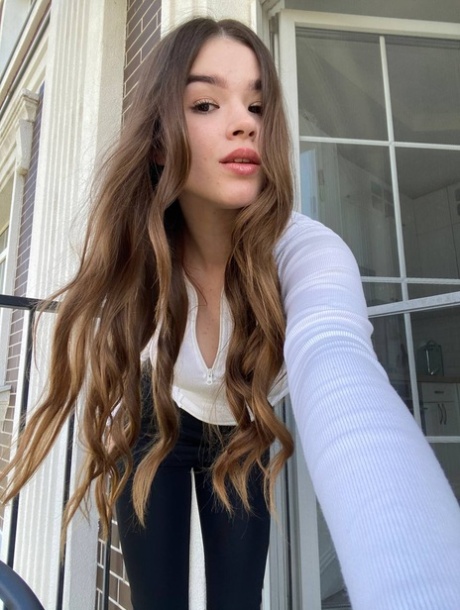 white teen hot gallery