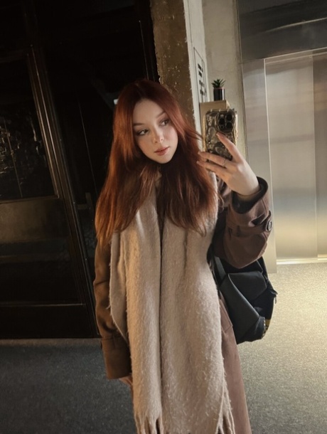 teenage-selfie gratis nøgen arkiv