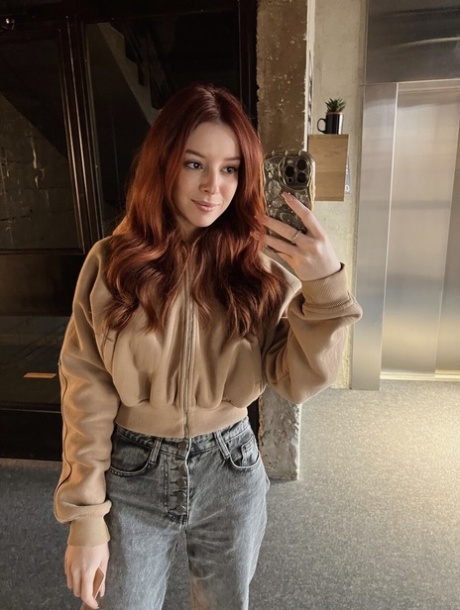 skinny redhead pretty pics