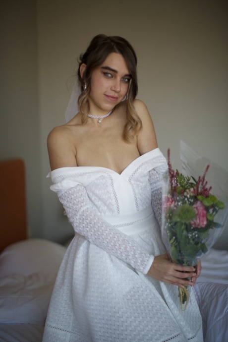 wedding naked pictures