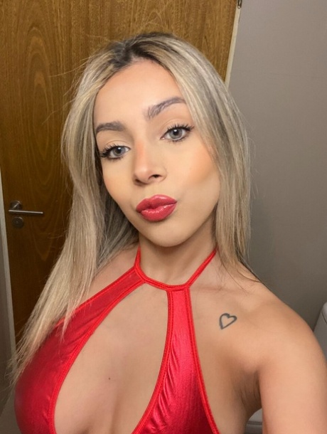 selfie en lencería arte perfecto galería