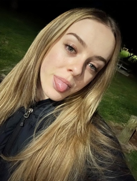 homemade selfie beautiful naked picture