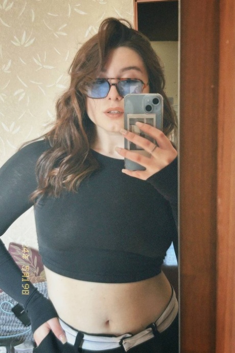 buttet babe erotisk hd gallerier