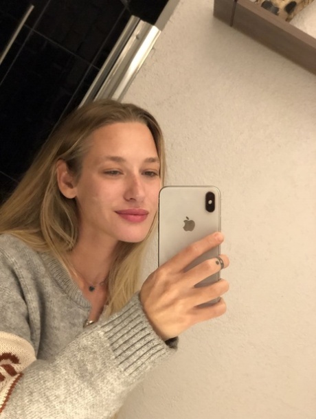 amateur selfie exclusive galleries